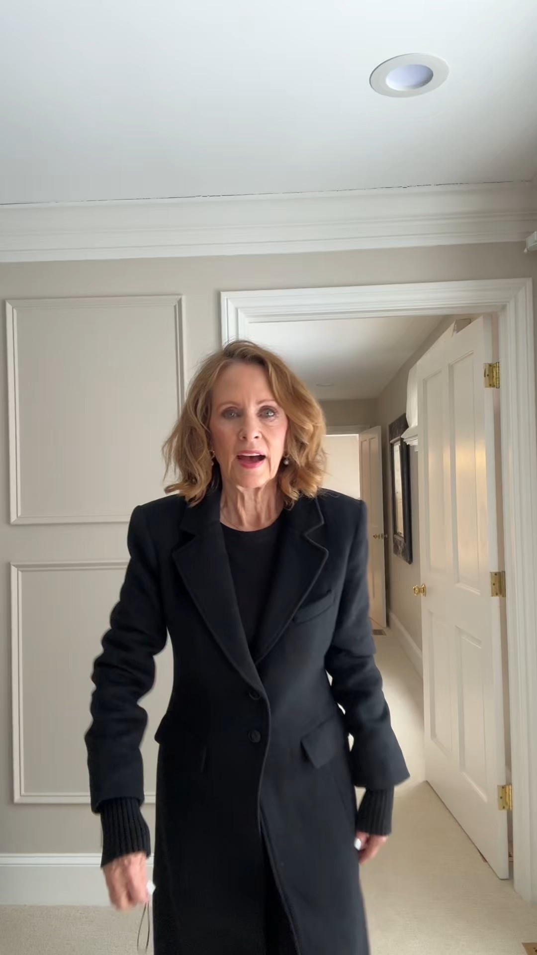 Was lucky enough to be gifted this elegant coat this Christmas!! The Favorite Daughter City Coat is a wool blend with cashmere.. soft but still light so it is not too heavy. Available in other colors too!

#LTKOver40 #LTKSeasonal