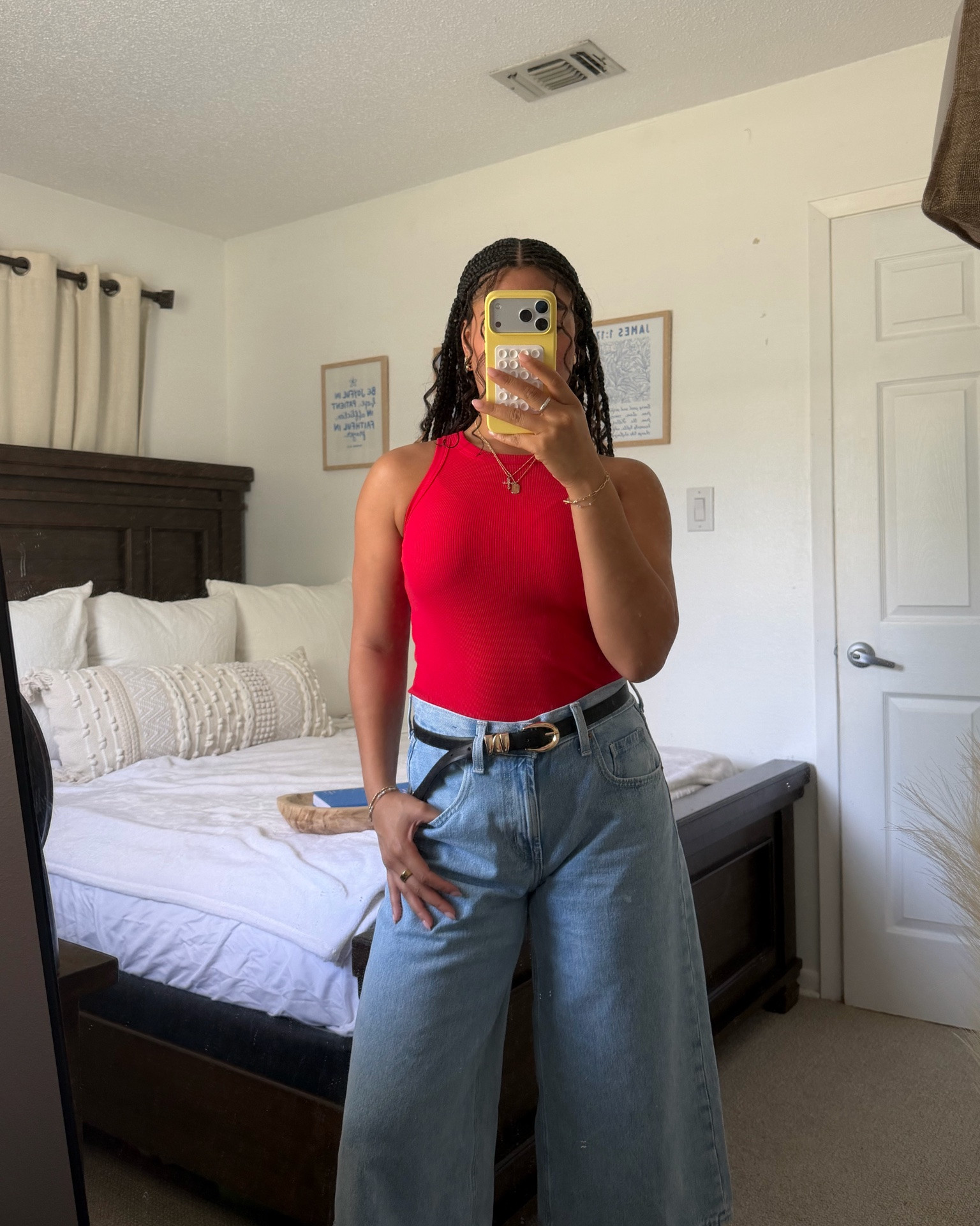 Size M in the top and size 26 in the denim

#LTKSaleAlert