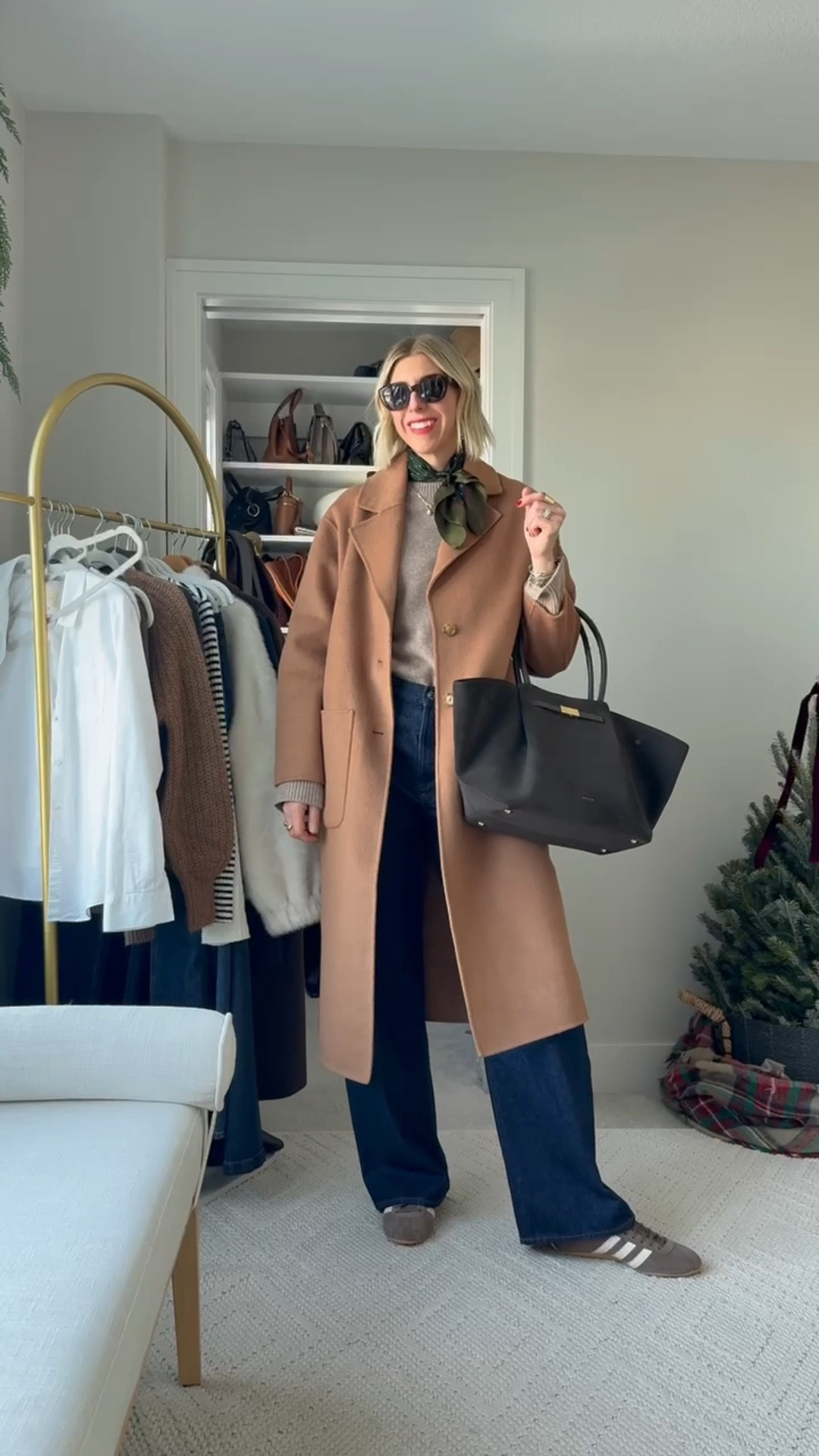 Everyday mom look!

#LTKSeasonal #LTKmomlife #LTKootd