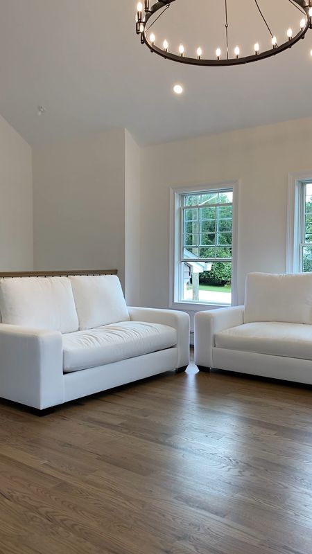 White sofa white couch
Love seat

#LTKhome #LTKSeasonal #LTKsalealert