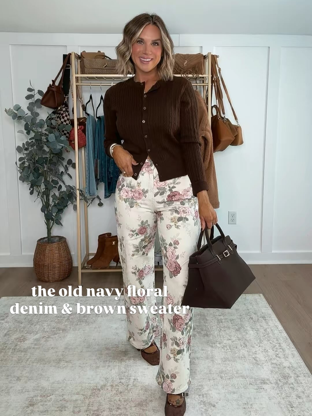 Fall outfits I'll be wearing on repeat when I'm looking for an easy put put together look with active wear, statement pants, the best sweaters, and easy date night looks!  

 #LTKmomlife #LTKSeasonal #LTKActive