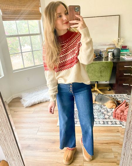Fall outfit. Christmas outfit. Christmas sweater. Wide leg jeans. UGG Tazz slippers.

I sized up one in the sweater for more oversize fit.



#LTKSeasonal #LTKHoliday #LTKGiftGuide