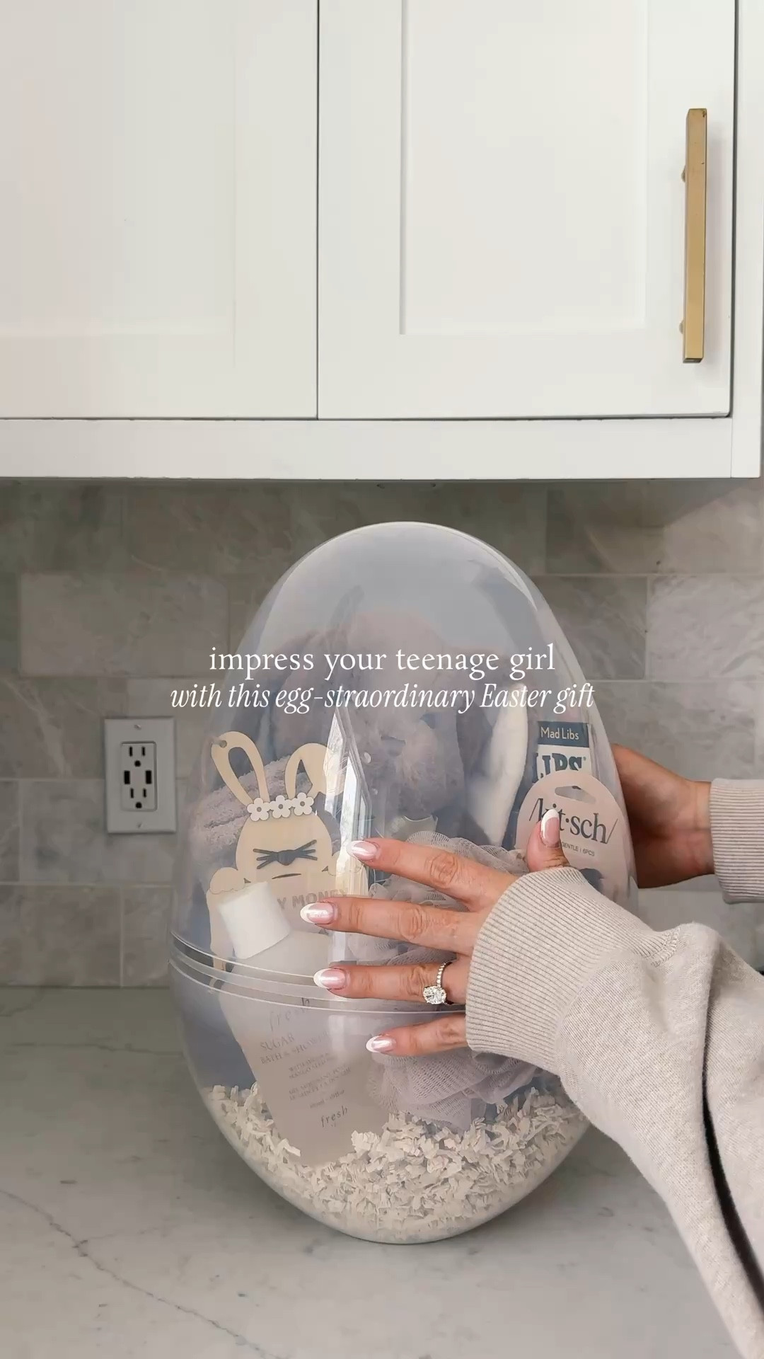 Teen Easter Basket Idea ✨

This oversized JUMBO plastic egg is perfect for this curated teen girl Easter gift. Swap out those baskets for these jumbo sized eggs your kids are sure to love. The possibilities are endless🥚🐰 



#LTKSeasonal #LTKSaleAlert #LTKKids