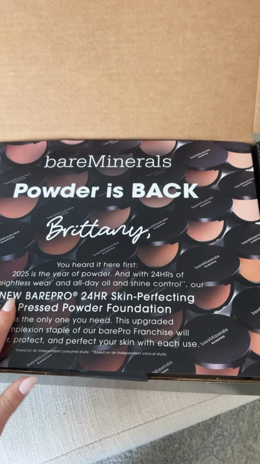 BAREPRO® 24HR Skin Perfecting Talc-Free Matte Powder Foundation
I’m In shade Color: Light 20 Neutral - for very light neutral skin with a peach hue


 talc-free, natural matte foundation that provides up to 24 hours of breathable full coverage and all-day oil control, while reducing the look of pores.


#LTKFindsUnder50 #LTKBeauty