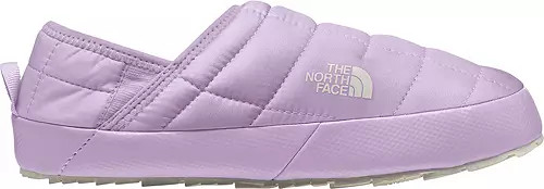 The North Face Women's ThermoBall Traction Mule V Slippers | Dick's Sporting Goods | Dick's Sporting Goods
