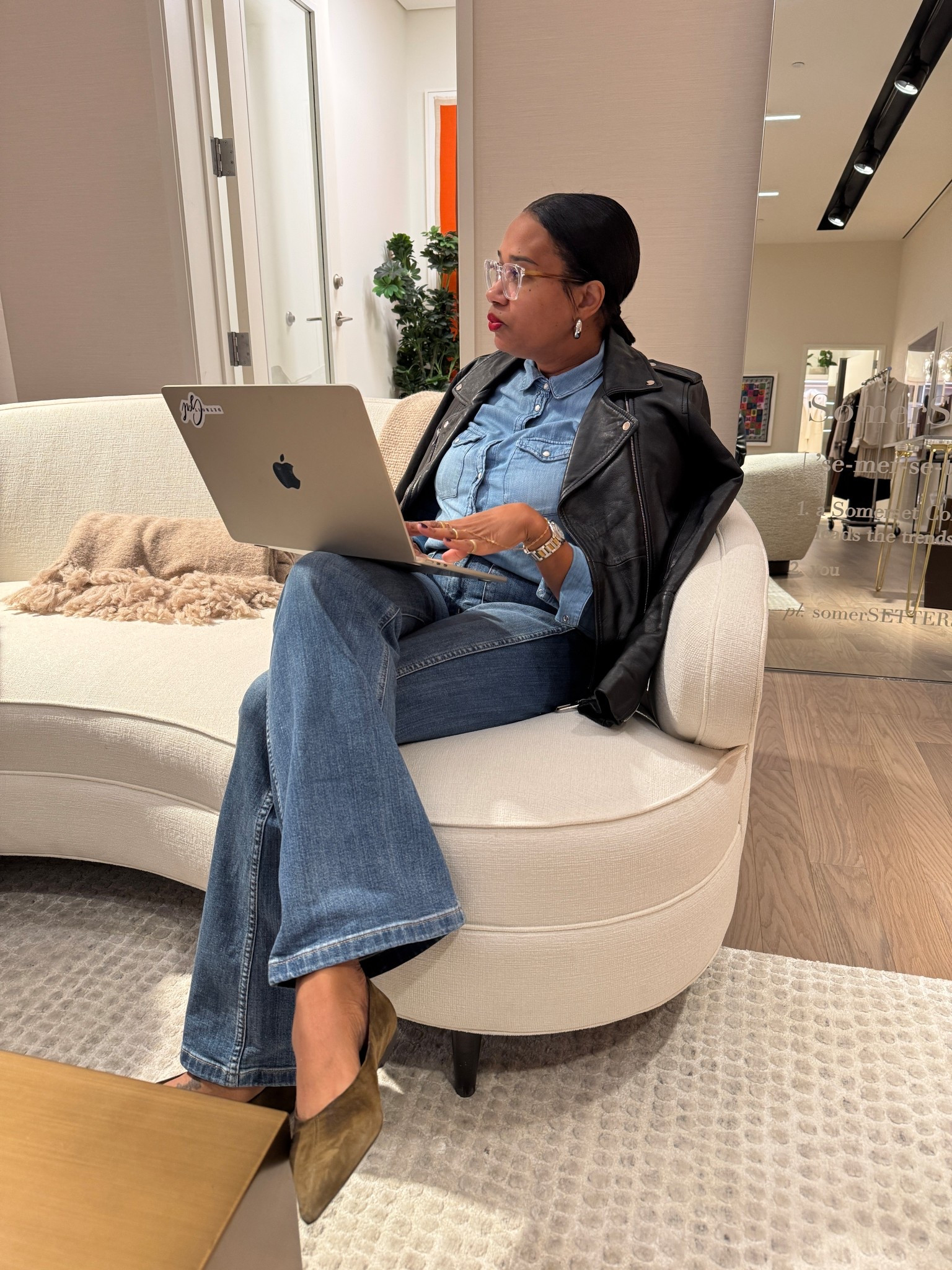 Proof that double denim can still mean business.

Denim works in layers when the fit is right and the styling is intentional.

#LTKWorkwear #LTKStyleTip