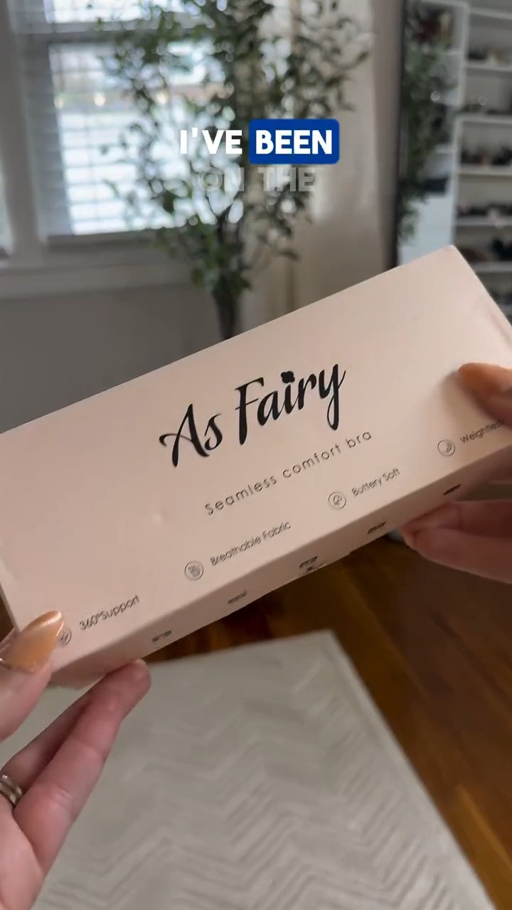 Listen I’m saying goodbye to wired bras and hello to comfort. This bra from @asfairy.official is the perfect balance. 

Now linked on my Amazon store front 😉