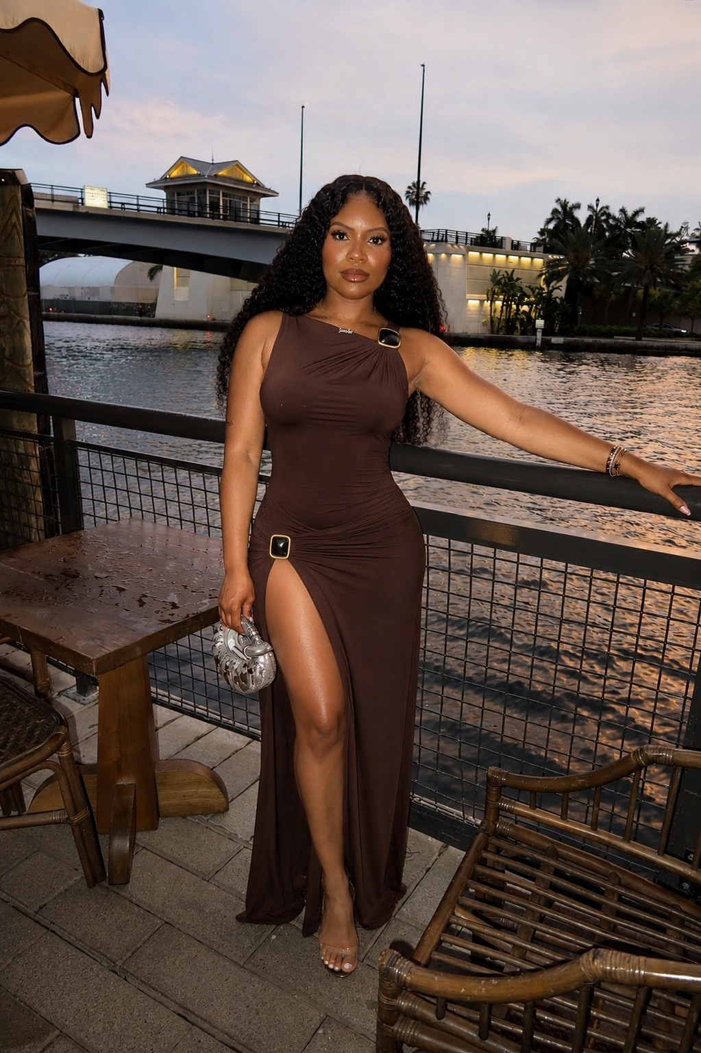 Chocolate brown, a skyline view, and a dress that did all the talking. 🤎✨ This is one of those looks that makes you stand a little taller and stay out a little longer. Date night, rooftop cocktails, or a special event…she understood the vibe. And how could I forget 🚨 it’s on sale at Nordstrom 

#DateNightStyle #BrownDress #AtlantaStyle #StyleInspo

#LTKootd