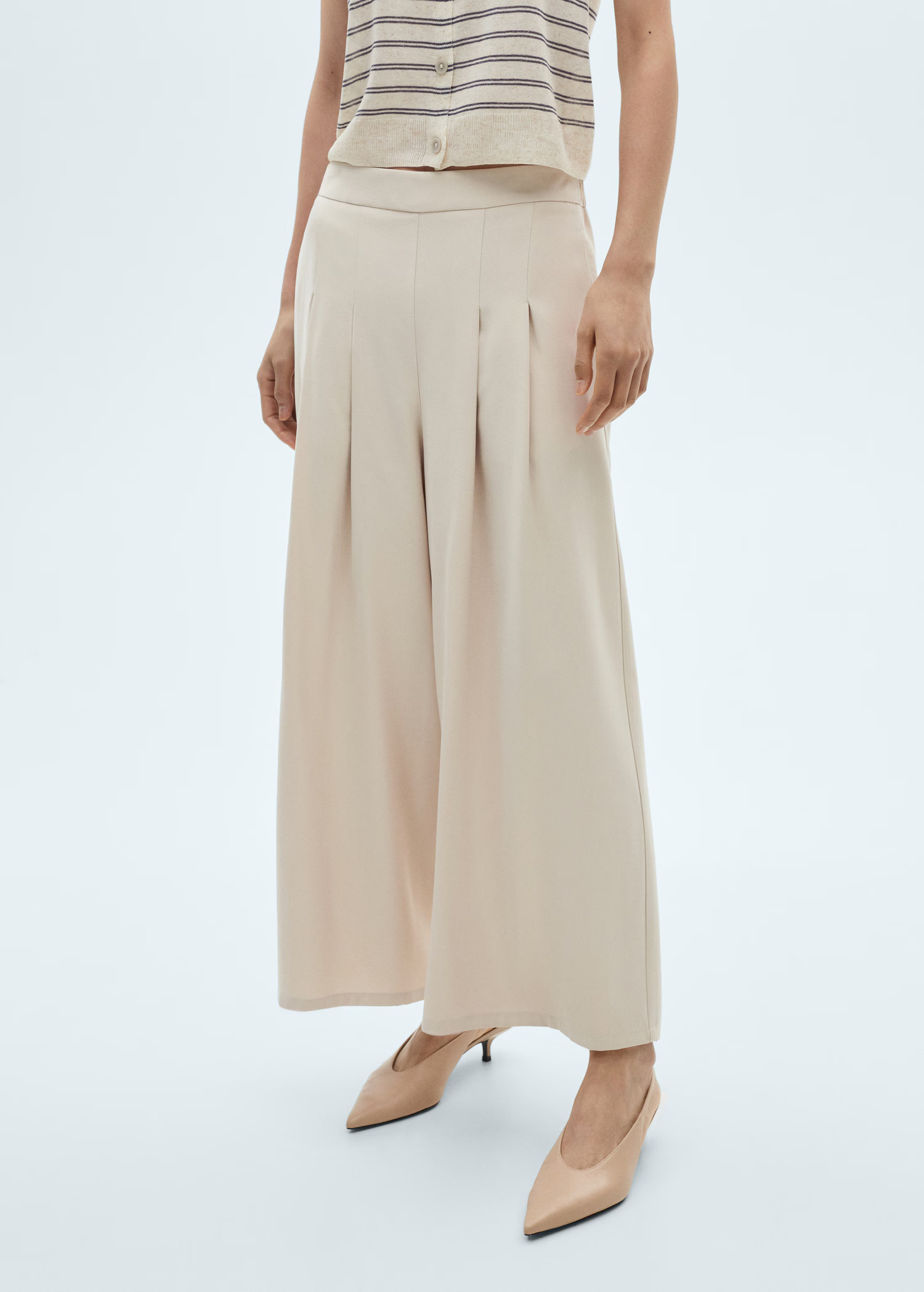 Wideleg pleated trousers - Women | MANGO USA | Mango (US/MX/AU)