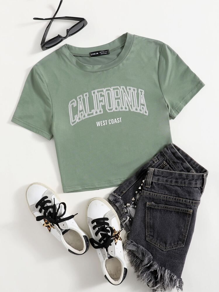 Letter Graphic Crop Tee | SHEIN