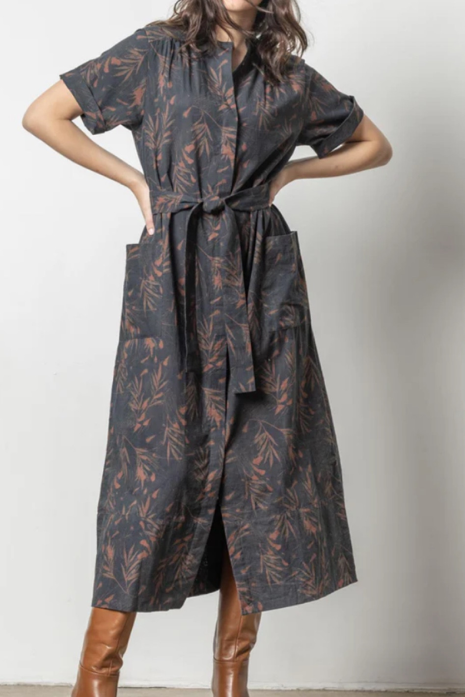 Love a dark floral dress 

#LTKSeasonal #LTKStyleTip