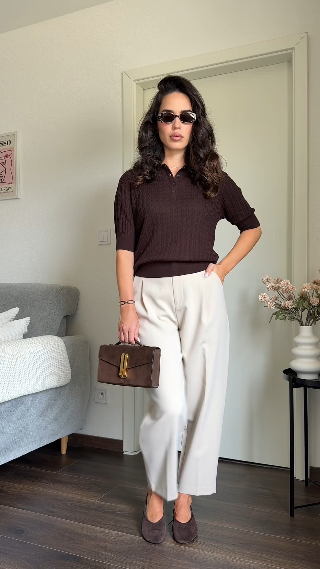Neutral outfit ideas with beige pants 

#LTKautumn #LTKstyletip #LTKsummer