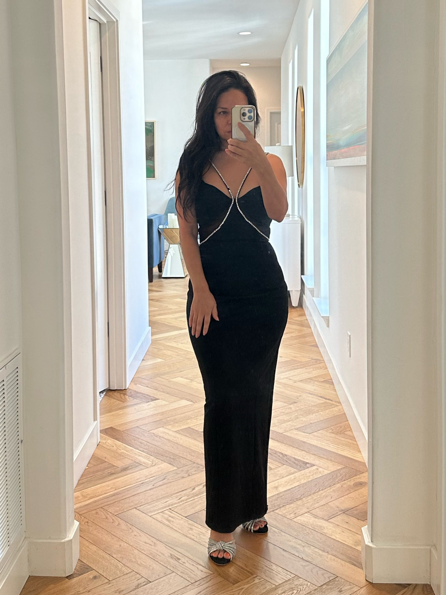 Holiday glam 2024
Dress- Aqua size 0 | Crystal Embellished Sheath Midi Dress *Exclusive
Shoes- size 7/37 | Loeffler Randal, Ada 80MM Suede amp Rhinestone Sandals 

#LTKParties #LTKStyleTip #LTKHoliday