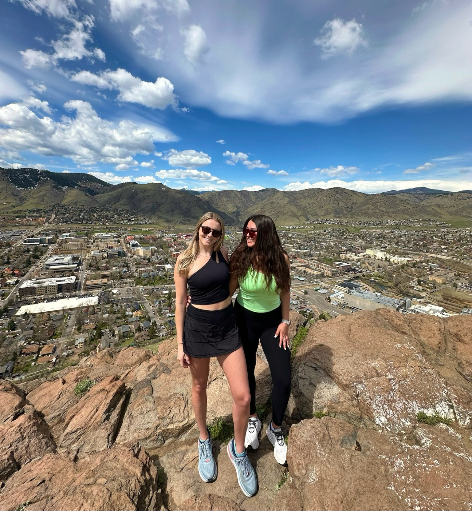 Workout/ activewear

Linked similar products if sold out or unavailable 

#LTKstyletip #LTKSeasonal #LTKfitness