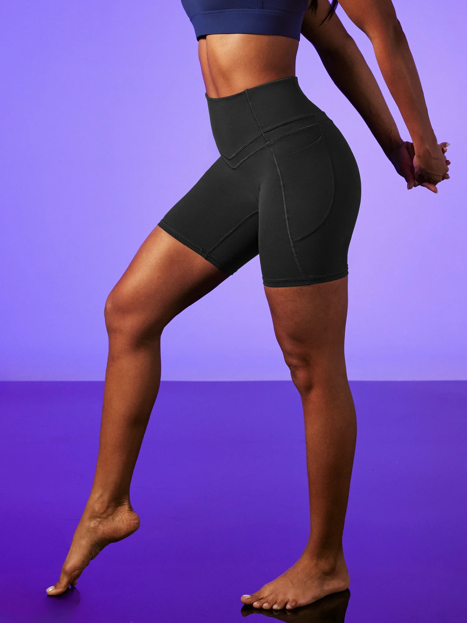 IUGA PowerTight™ No Front Seam Sandwich Shorts 6'' | IUGA