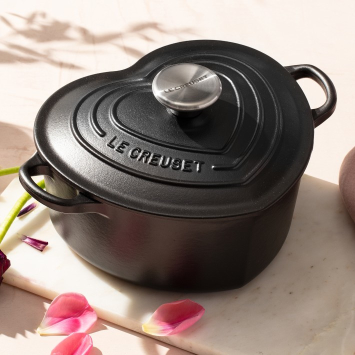 Le Creuset Enameled Cast Iron Heart, 2-Qt. | Williams-Sonoma