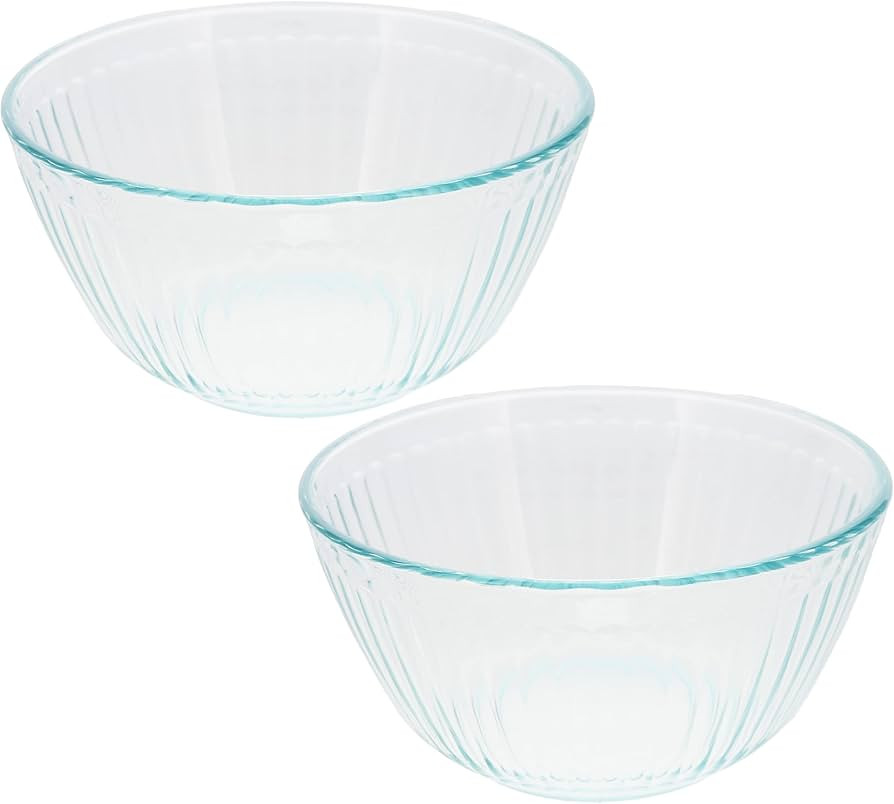 Pyrex 7402 6-Cup Sculpted Glass Mixing Bowls (2-Pack) | Amazon (US)