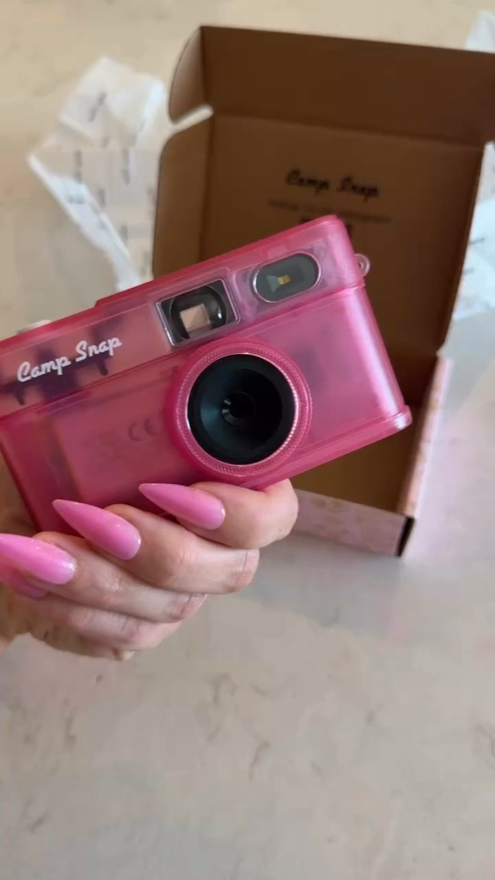 This little pink camera has my whole heart 📸💗✨

The Camp Snap camera is such a fun throwback to the point-and-shoot days… no screen, no overthinking, just snap the moment & see what you captured later. And obviously I had to get the PINK one. 🎀

Perfect for girls’ days, trips, family memories + all those little everyday moments you actually want to be in instead of watching through your phone.

Linked this cutie on my LTK 💕
#CampSnap #DigitalCamera #PinkCamera #ContentCreatorFinds #LTKFinds #GiftIdeas #MomLife #GirlsTripEssentials

#LTKdayinmylife #LTKmomlife #LTKTravel