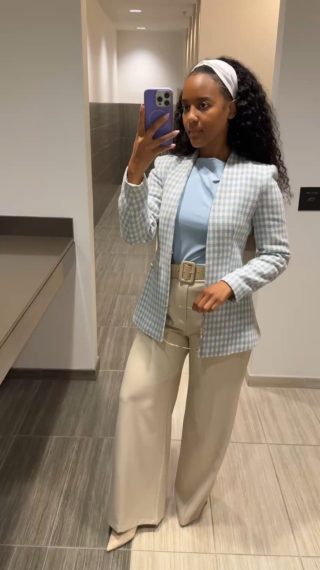 A late summer workwear look built around classic staples. Beige trousers, a simple crewneck top and a blazer make an easy professional outfit you can wear now and transition into early fall. Shop similar pieces below.

#LTKWorkwear