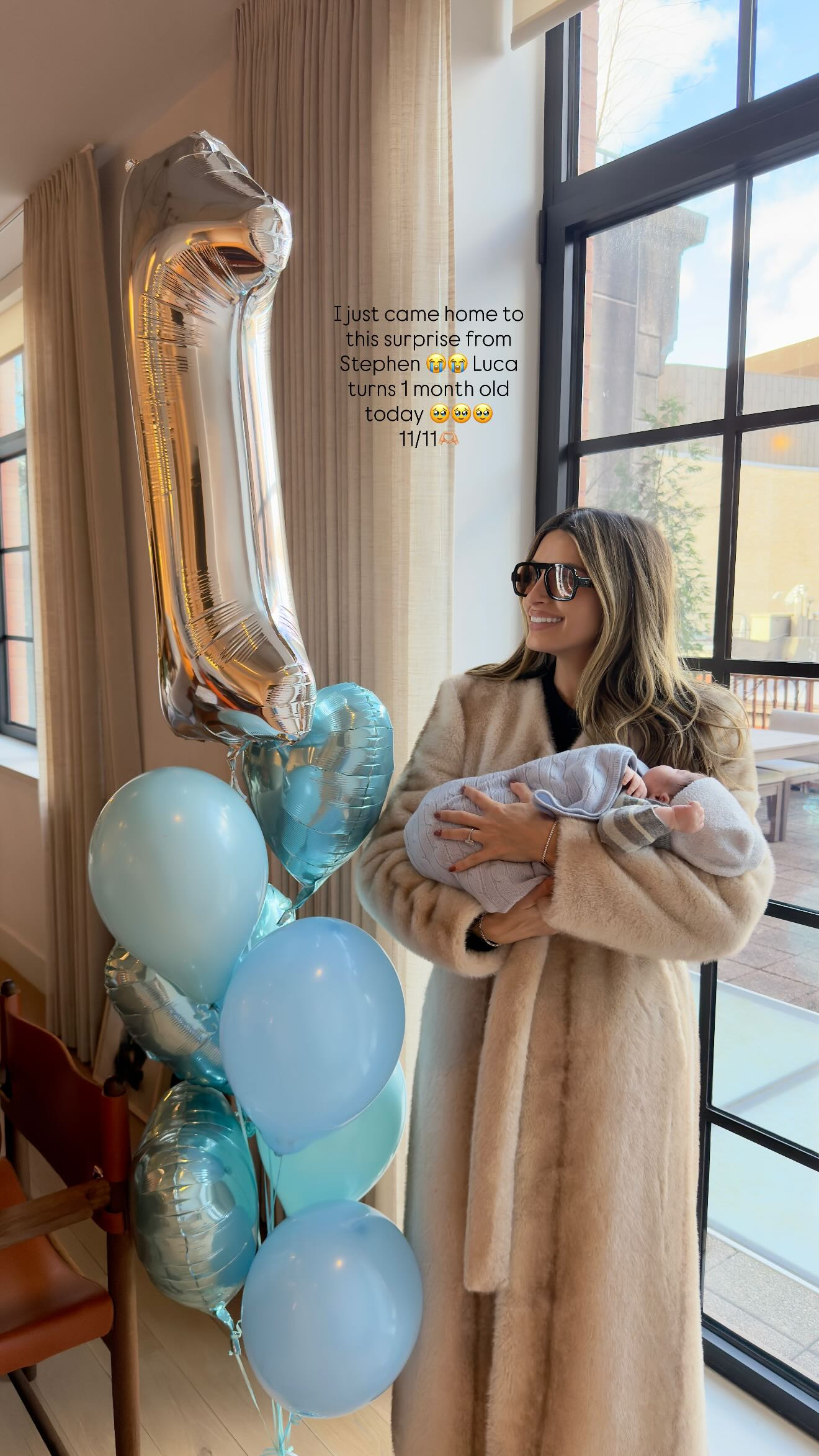 My faux fur coat feels like butter! Wearing size XS 

 