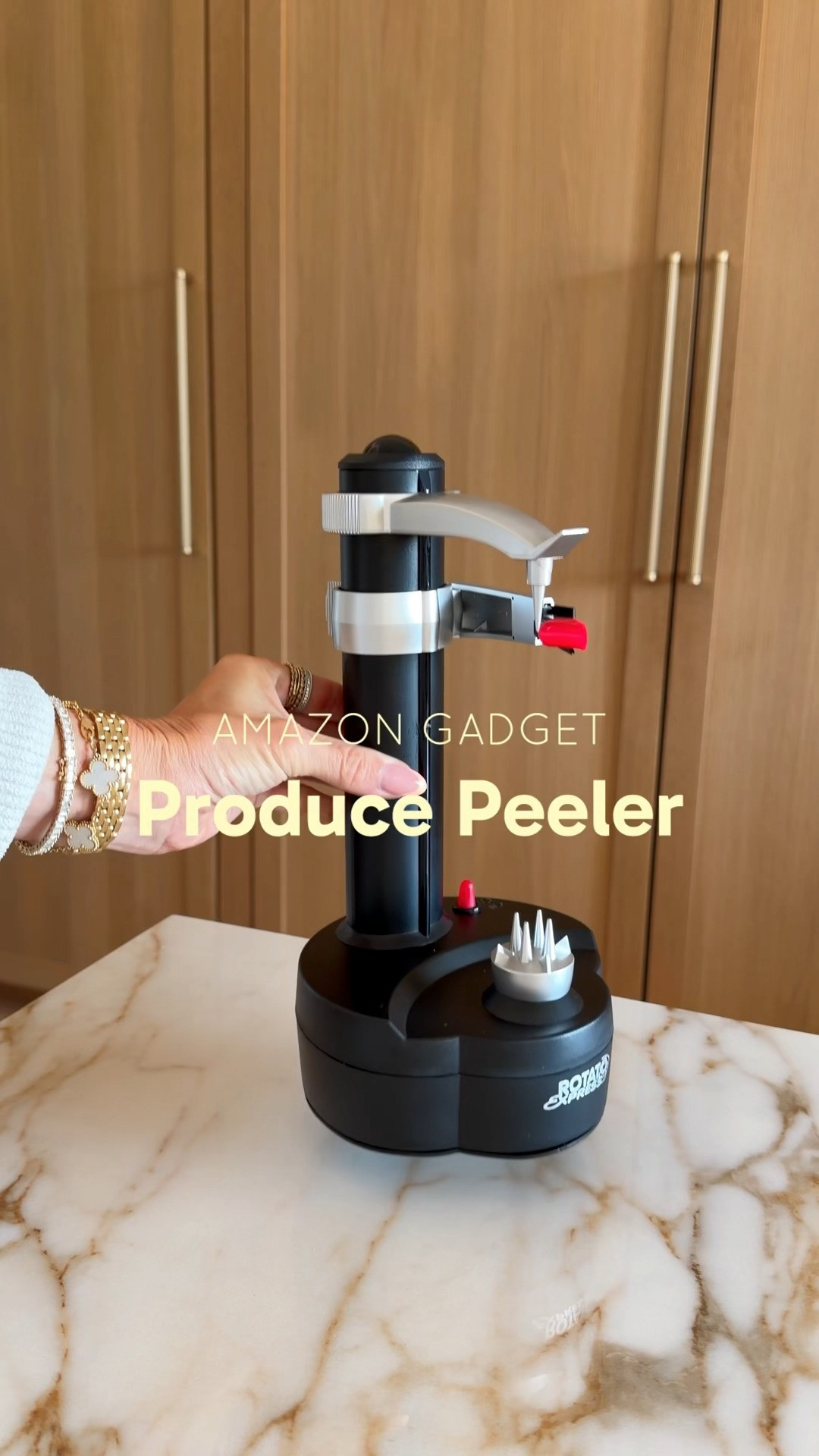 Make meal prep faster and easier with this convenient electric peeler. 
This handy kitchen gadget makes peeling produce more convenient and saves me so much time!  

 #LTKHome