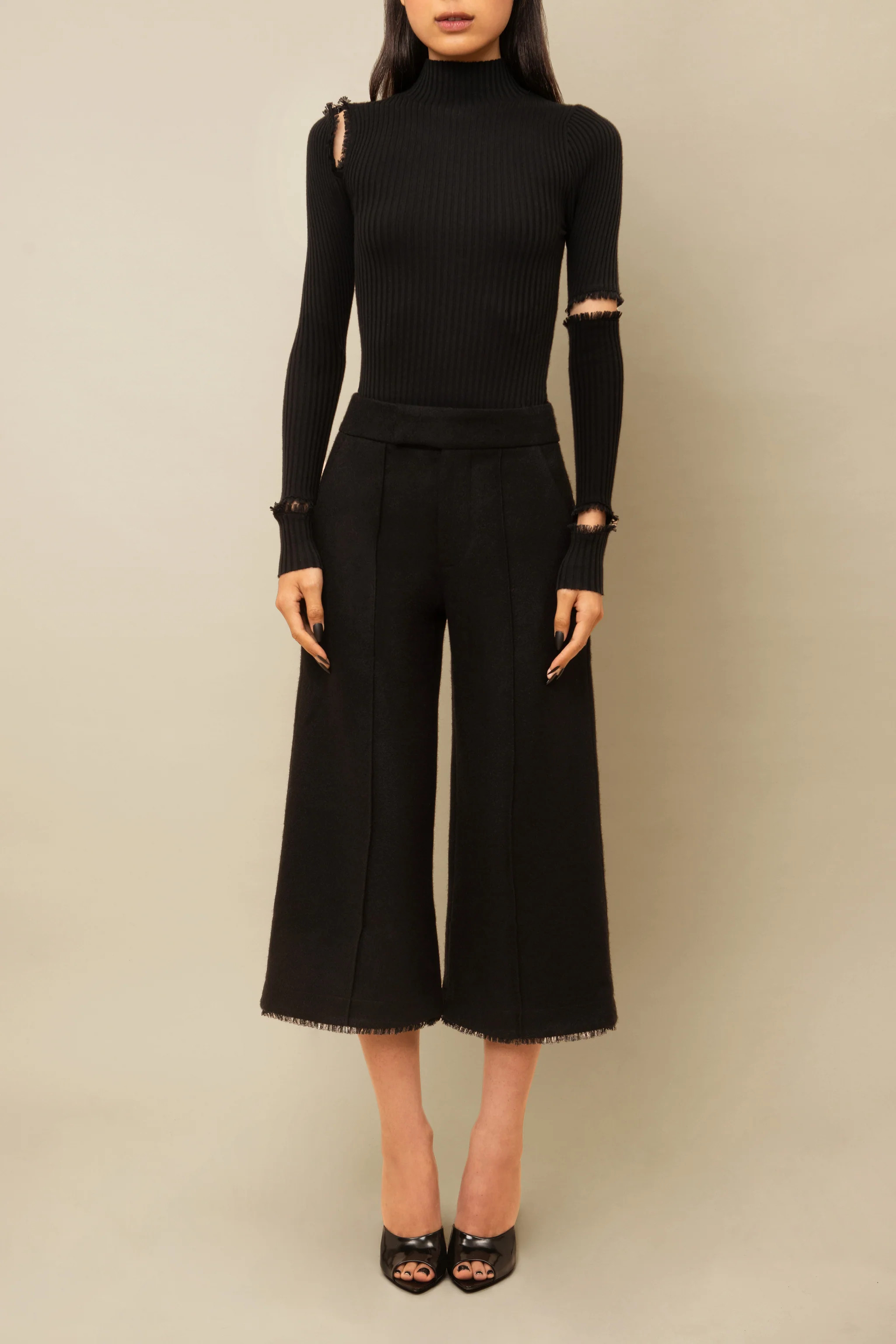 Salem Sweater | Contessa Mills