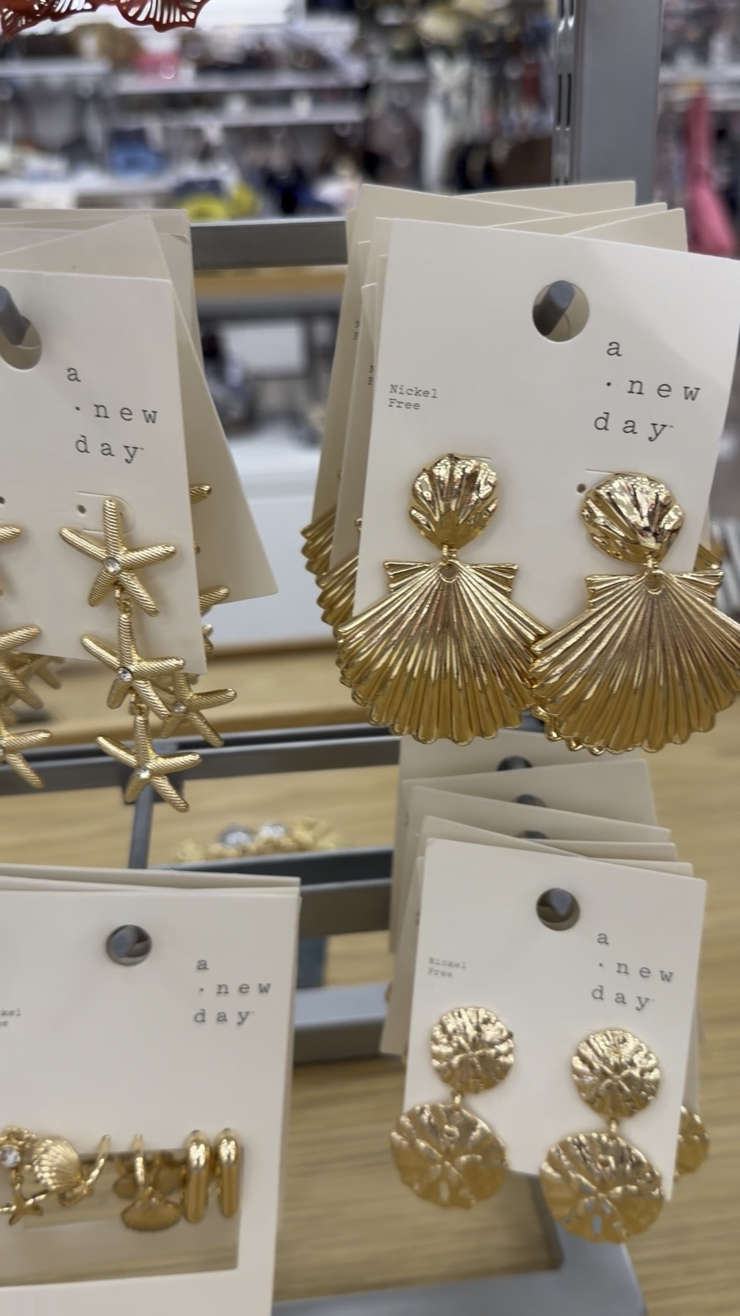 Beachy earrings from Target 🐚✨

#LTKSeasonal #LTKootd #LTKSaleAlert