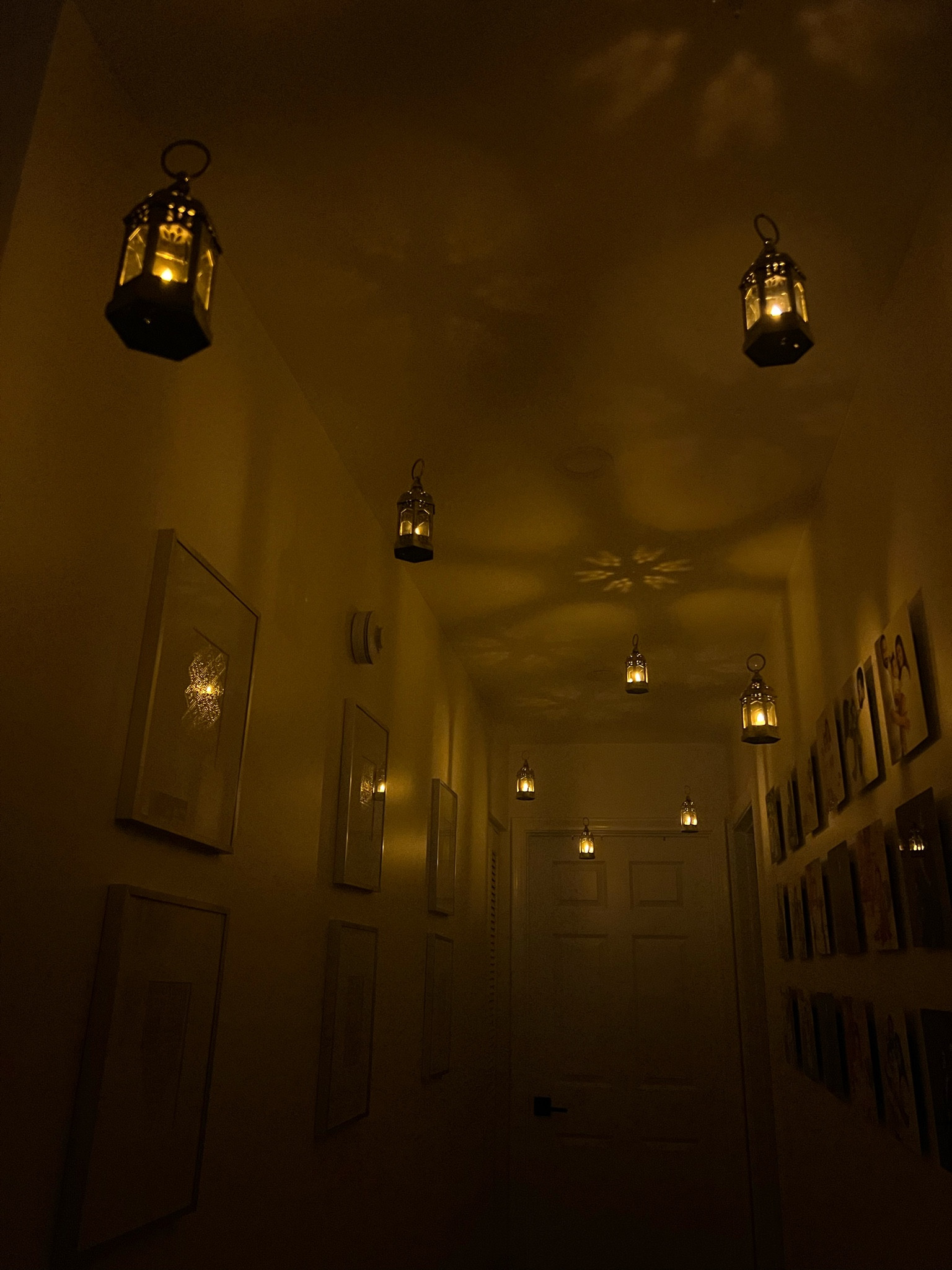 Ramadan hallway lantern decor 