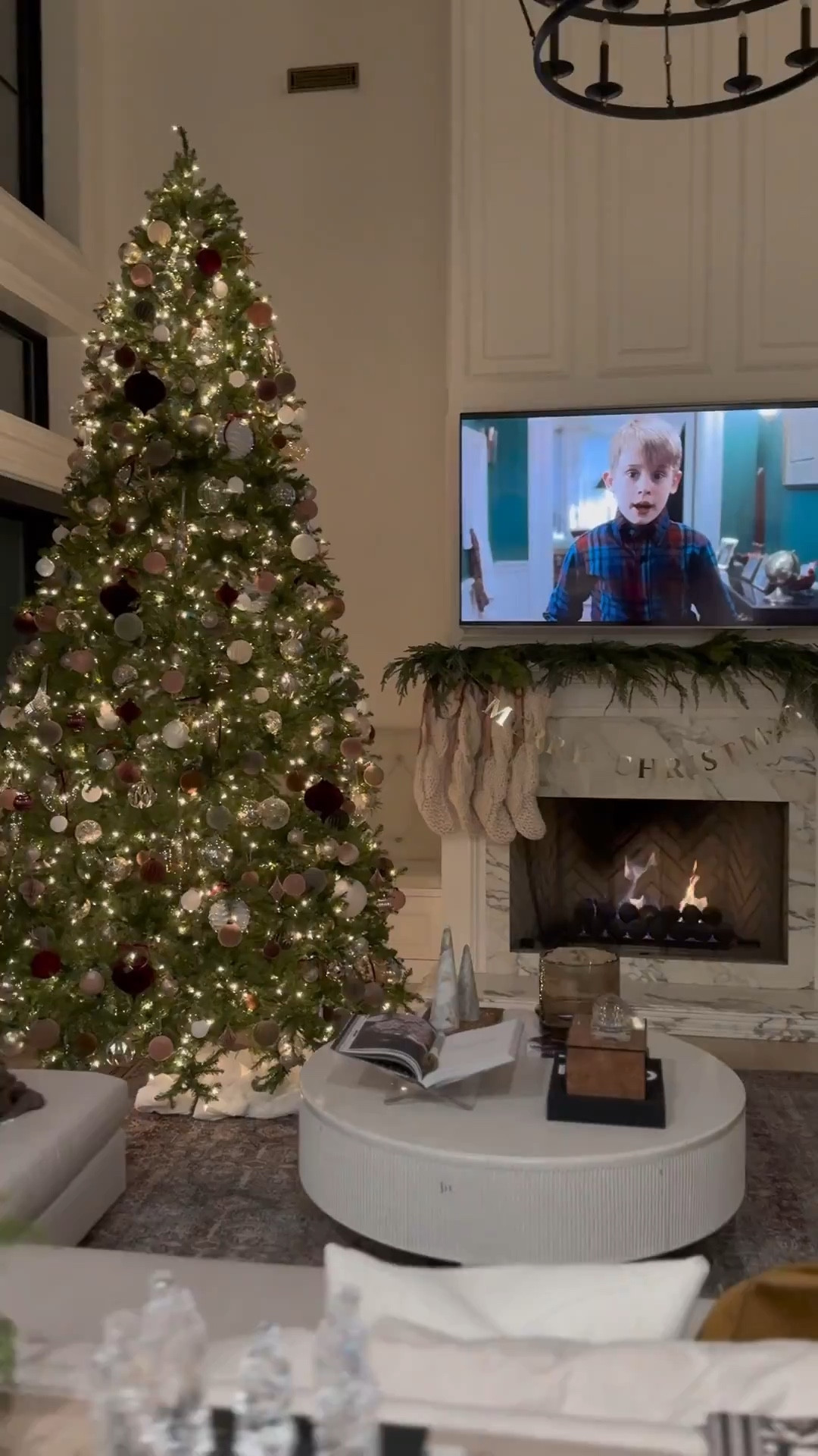 My pre-lit Christmas tree is on sale! 🎄

Christmas decor, Wayfair Christmas tree, Wayfair sale, cozy Christmas 

#LTKHome #LTKSaleAlert #LTKHoliday