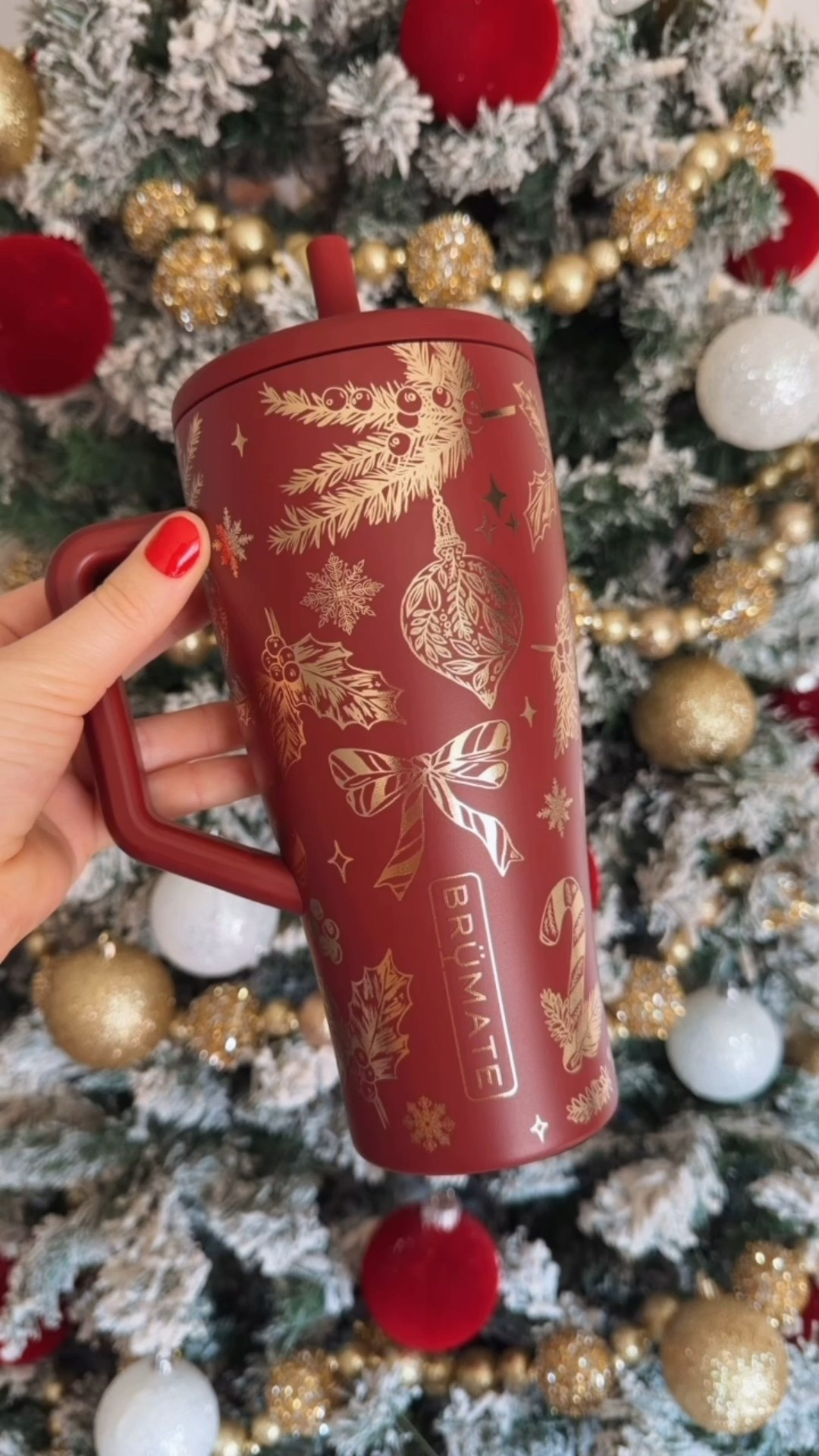 Brumate’s Holiday collection is STUNNNNNING 😍 The burgundy with gold - omg I am in love!! Would make the BEST gift! #ad

#LTKFindsUnder50 #LTKHoliday #LTKGiftGuide