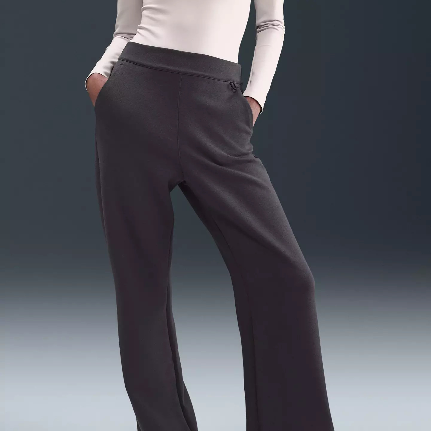 Nike Women's 24.7 ImpossiblySoft Dri-FIT High-Waisted Loose Flared Pants | DICK'S Sporting Goods