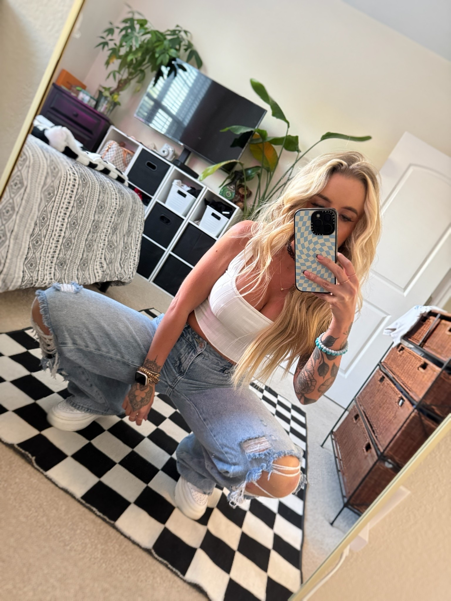 FALL OUTFIT FOR WOMEN AMAZON SHEIN NIKE HAIRSTYLIST BLONDE HAIR NEW BALANCE PLATFORM SNEAKERS 

#LTKFindsUnder50 #LTKU #LTKSaleAlert