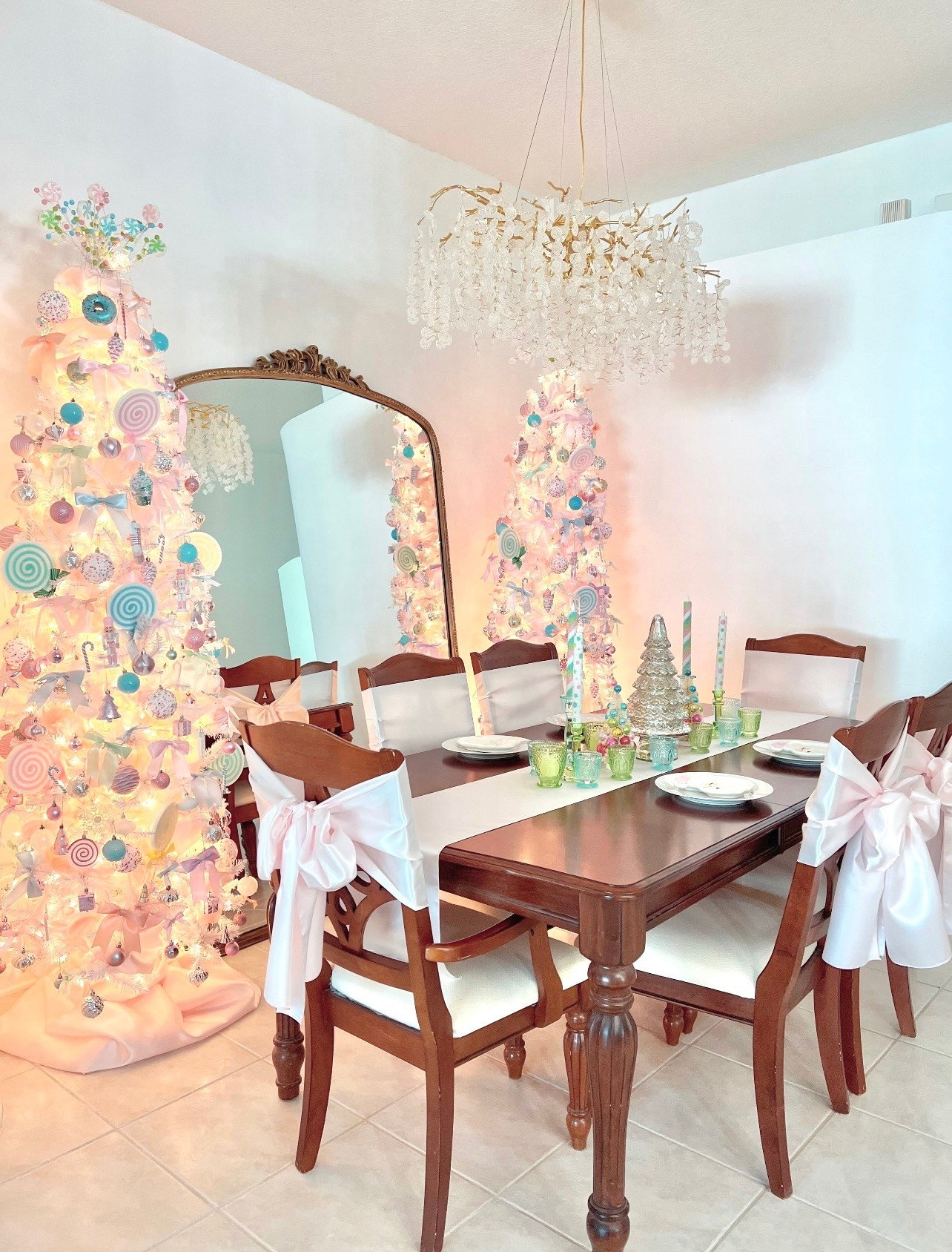 Holiday decor under $50

#LTKSeasonal #LTKParties #LTKStyleTip #LTKFamily #LTKFindsUnder100 #LTKOver40 #LTKHalloween #LTKU #LTKSaleAlert #LTKFindsUnder50 #LTKHome