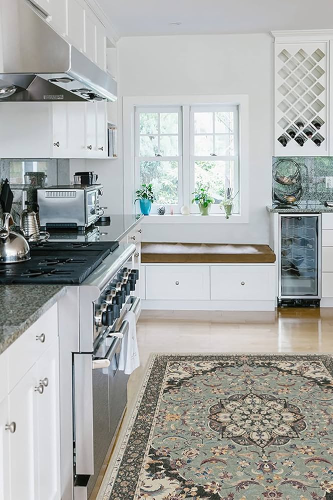 RUGGABLE Sima Washable Rug - Perfect Vintage Area Rug for Living Room Bedroom Kitchen - Pet & Chi... | Amazon (US)