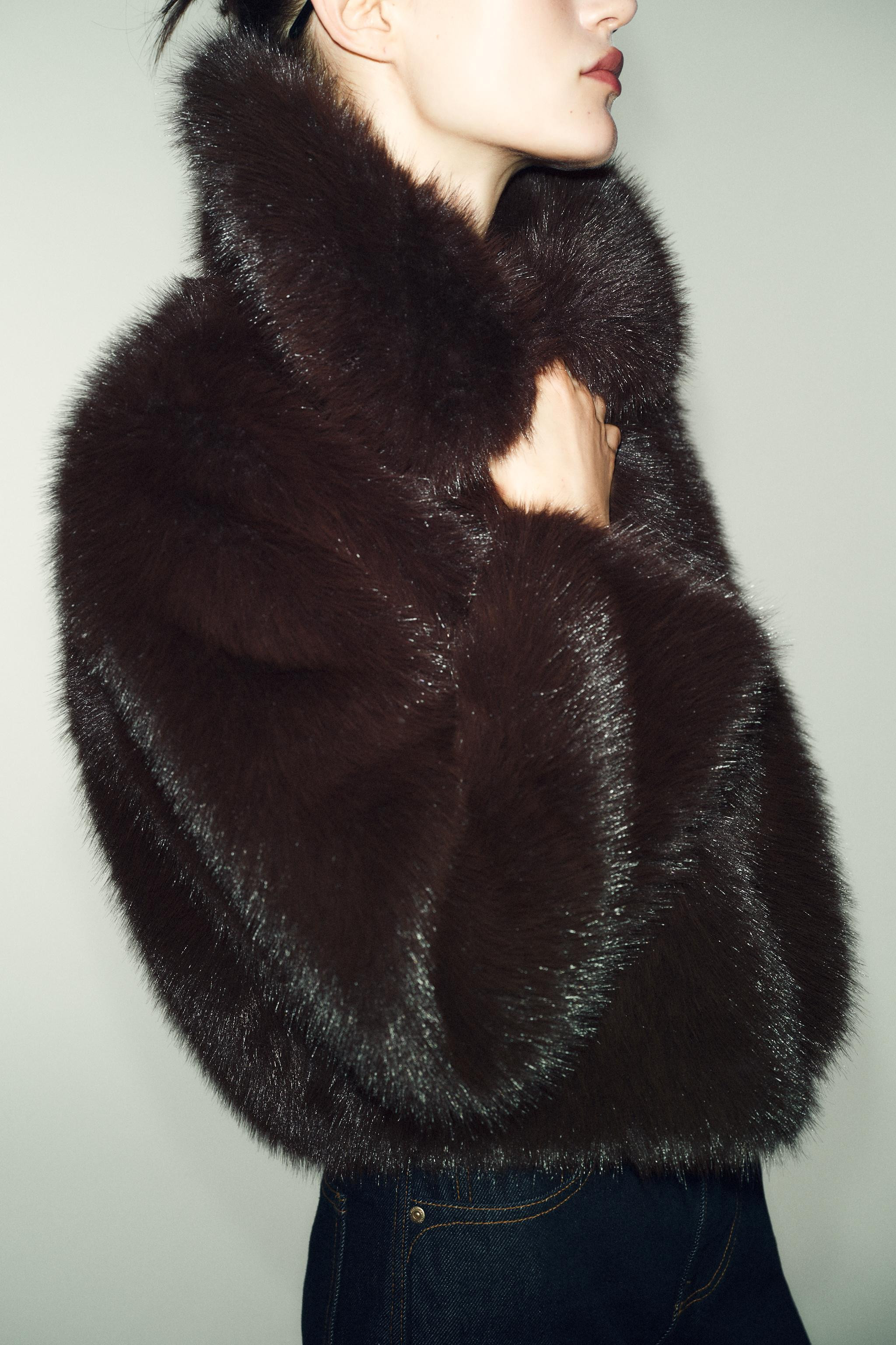 FAUX FUR COLLAR JACKET | Zara UK