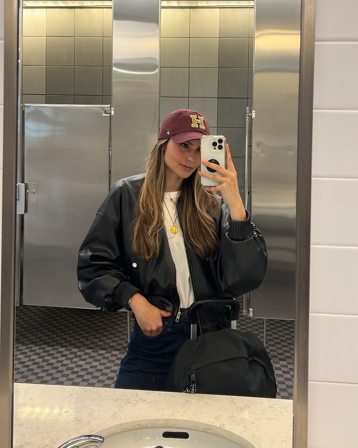 Airport Outfit❤️

#LTKTravel #LTKStyleTip #LTKU
