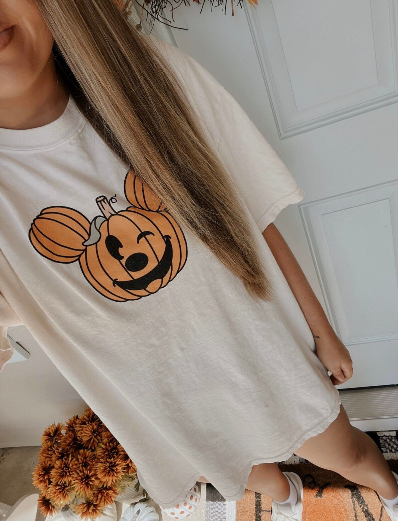 Mouse Pumpkin Tee / Pumpkin Mouse Shirt / Halloween Neutral Tee / Park Halloween Tee / Not so Sca... | Etsy (US)