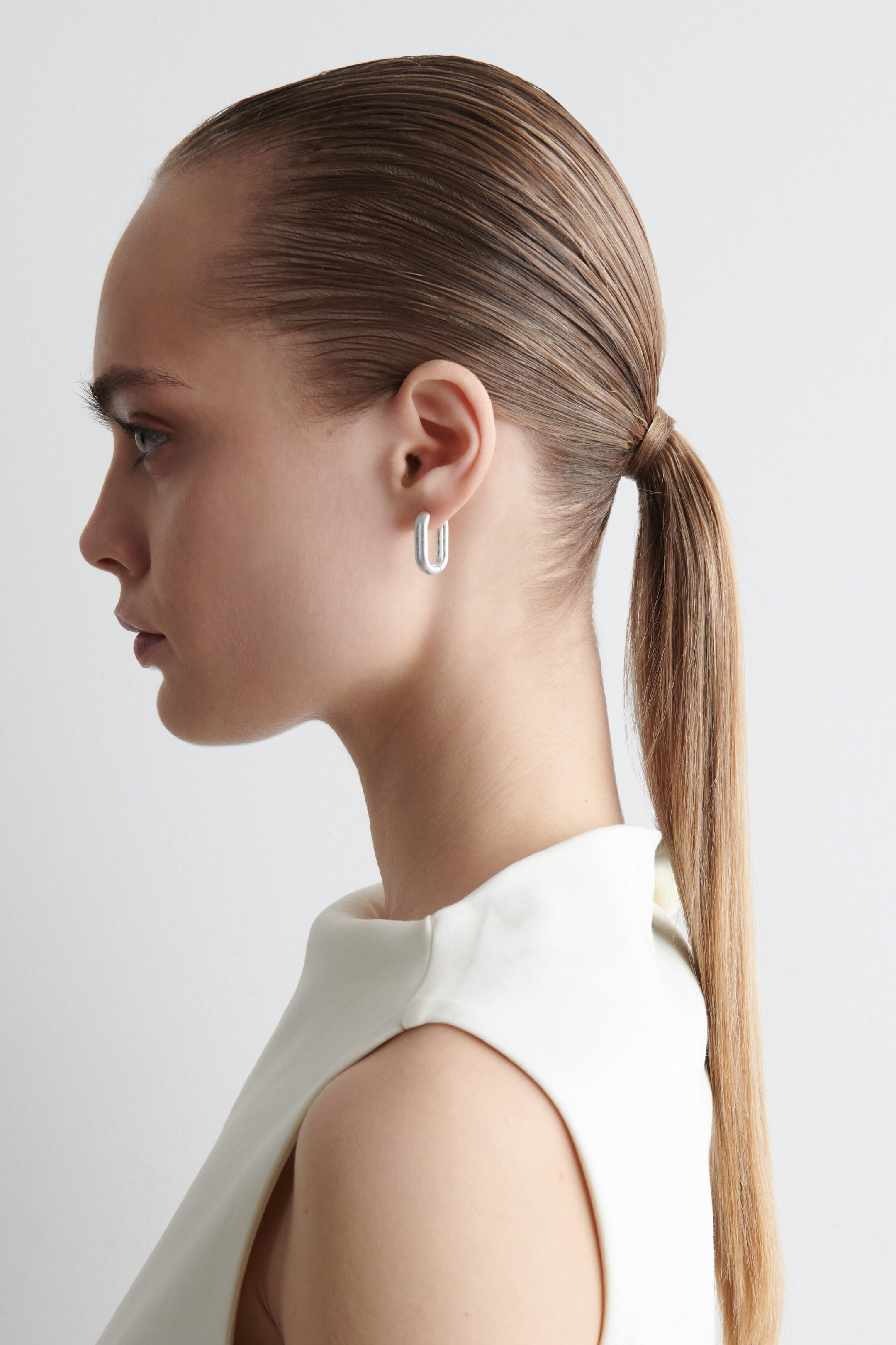 OVAL HOOP EARRINGS - SILVER | COS UK