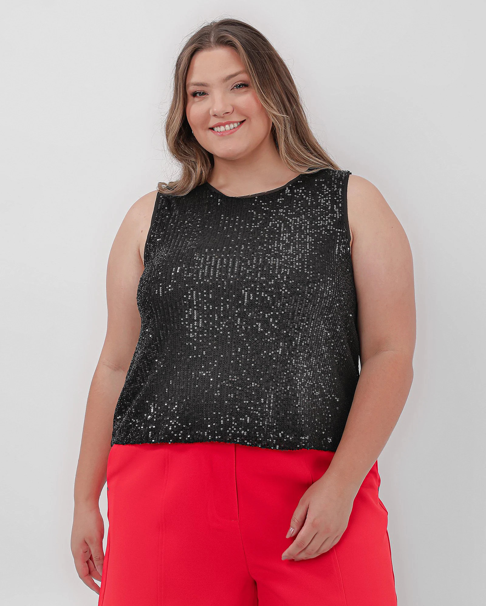 SP E RJ: ENTREGA ATÉ 24/12*Regata plus size feminina em paetê preta | AK Plus by Riachuelo | Riachuelo (BR)