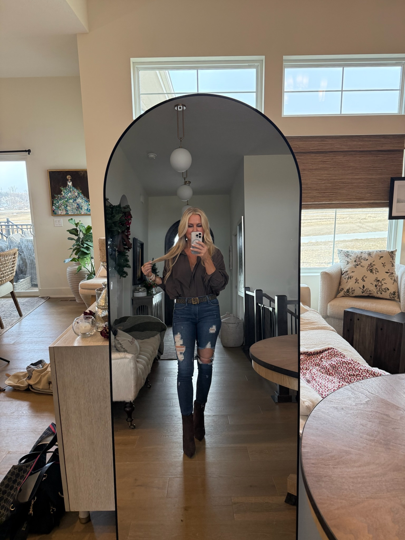 My favorite outfit as of late!!

#LTKdayinmylife #LTKmomlife #LTKootd