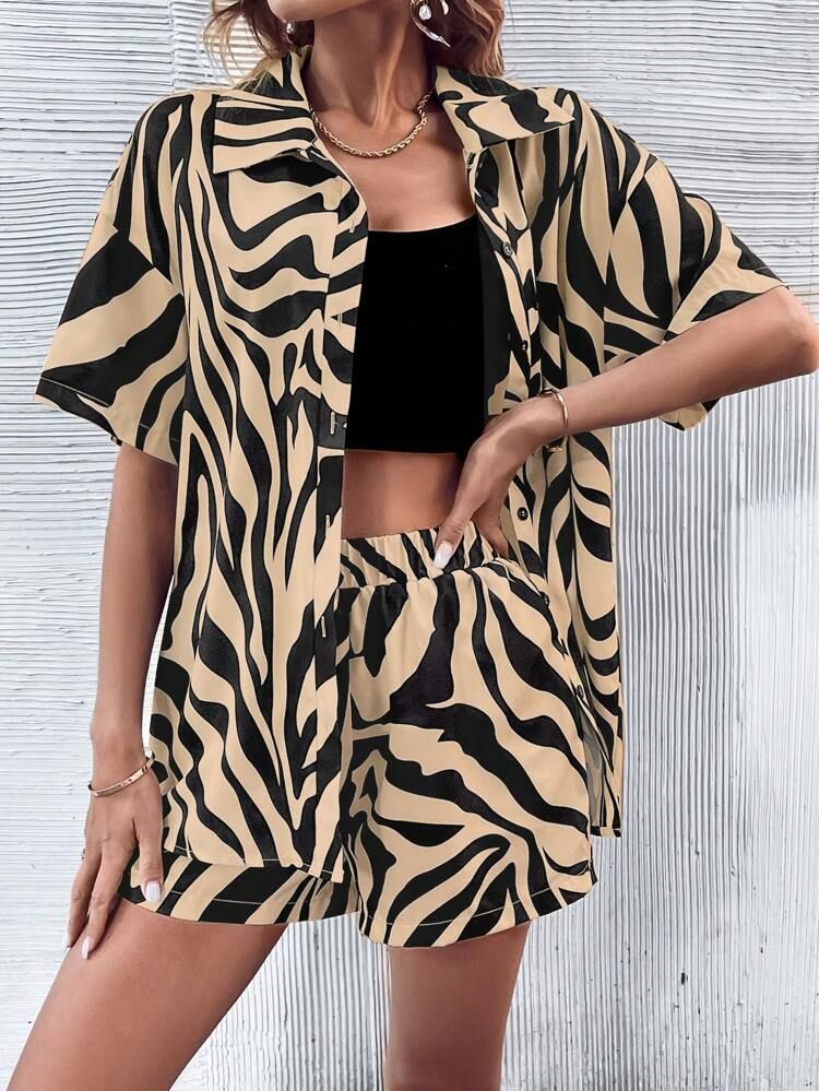 Zebra Striped Drop Shoulder Shirt & Shorts | SHEIN