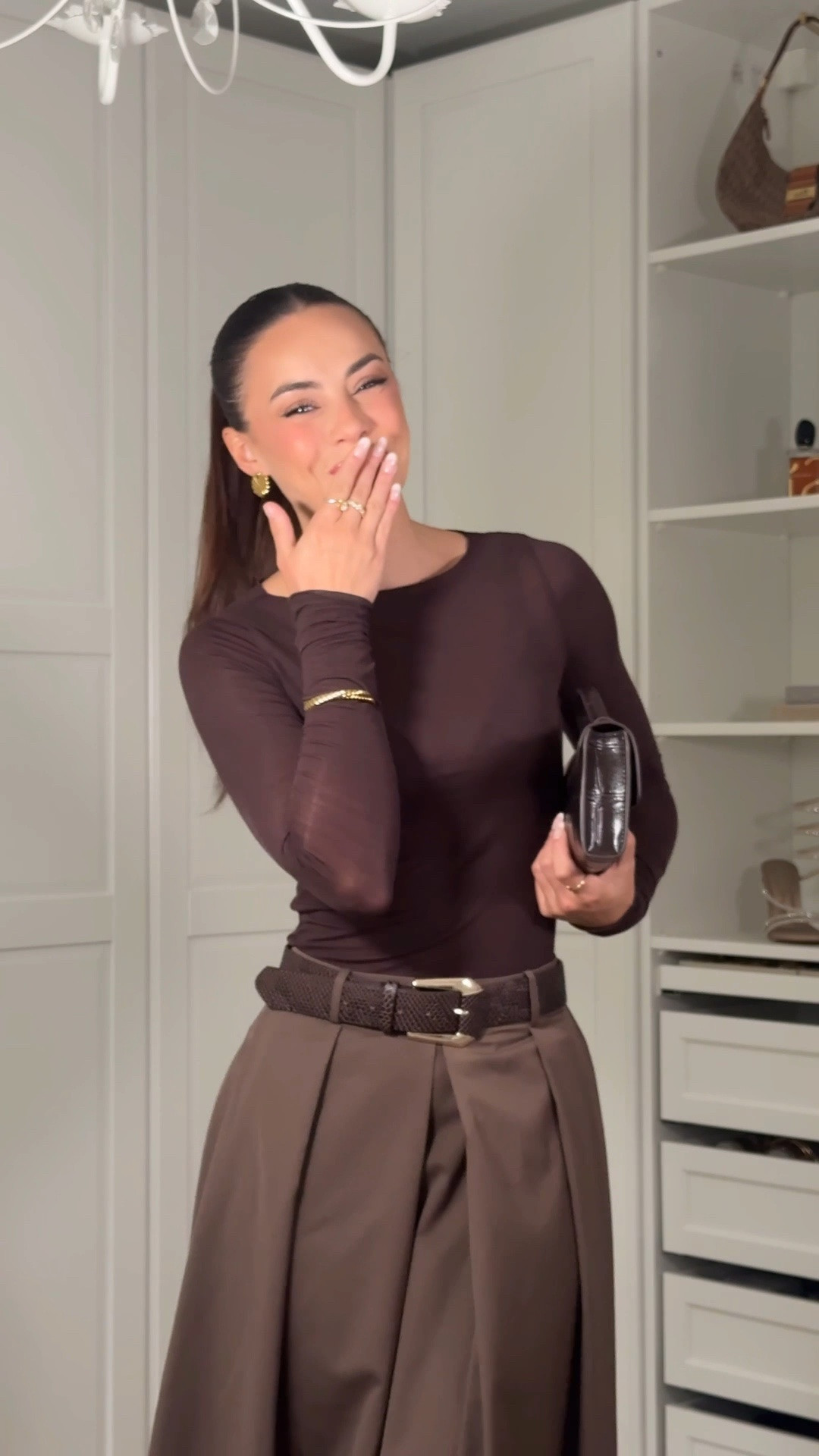 Cozy soft tops 

#softtops #cashmere #cozy #winter #autumn #outfits #styletip #outfitinspo

#LTKautumn #LTKwinter #LTKeurope