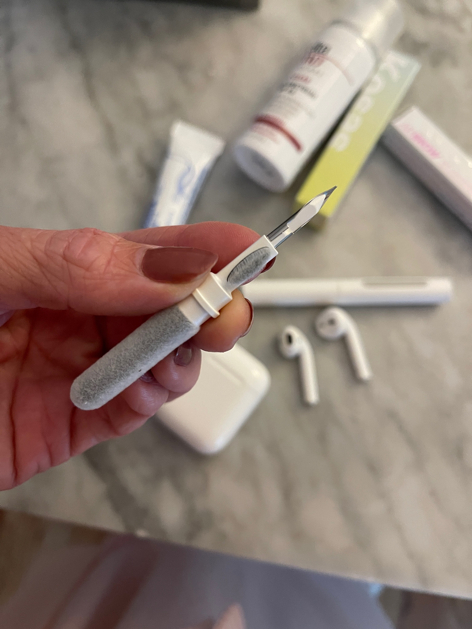 AirPod cleaner brush
