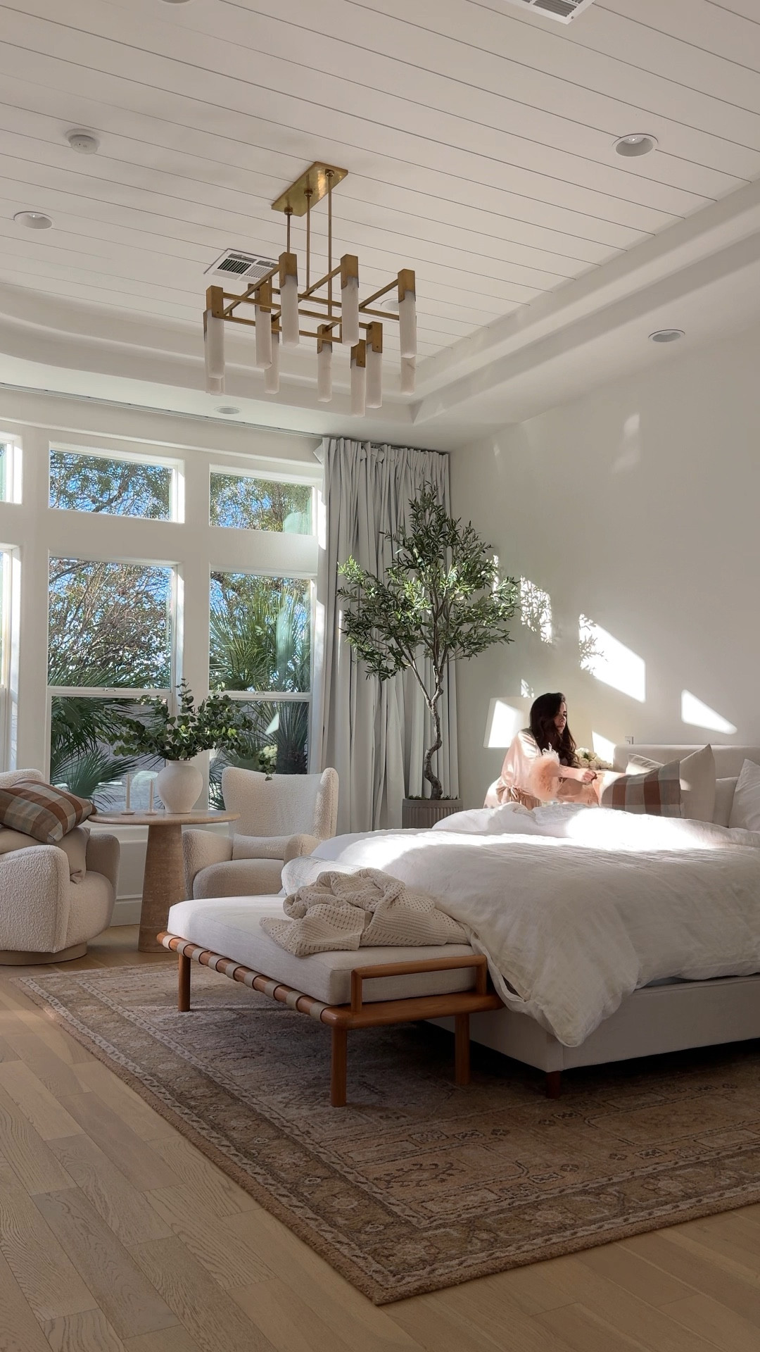 McGee & Co. Bed - Get 10% off your order with my code JILLHIGGINSON 

Bedding, rug, tree, robe, pillows, white vase 

#LTKVideo #LTKhome #LTKfamily