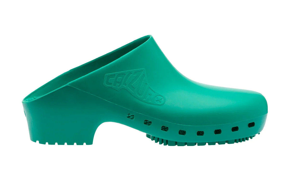 Green Clogs Without Holes | Classic Outdoor Work Clog | Calzuro | Calzuro