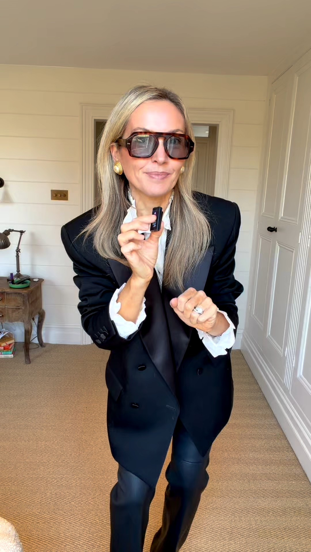 OOTD Parisian style 🇫🇷❤️
YSL tuxedo blazer and slingbacks, frilly shirt and aviators. With the Zara viral fur bag..

#LTKpartywear #LTKuk #LTKfestive