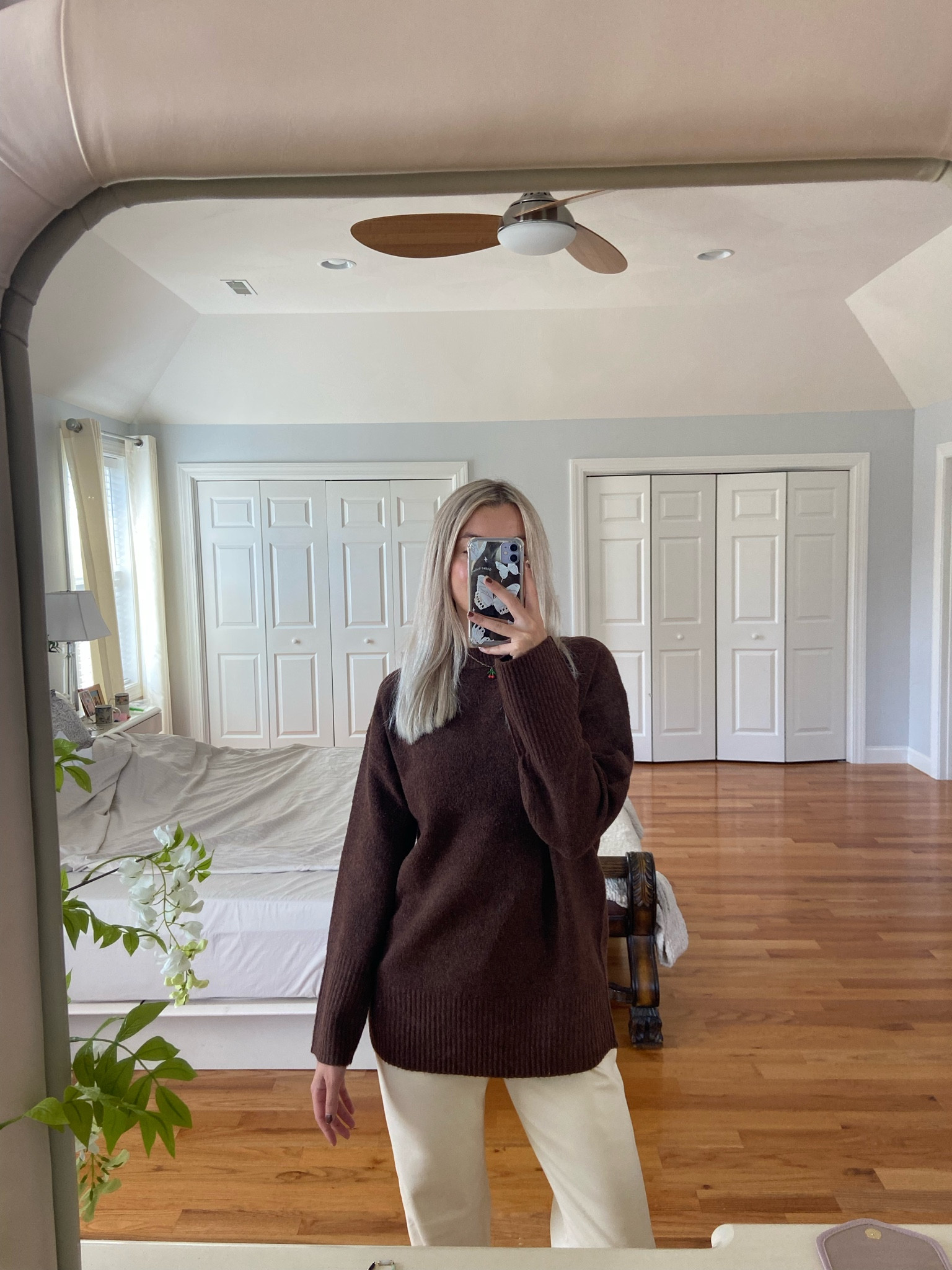 brown sweater for fall🍂

Brown sweater, sweater, fall outfits, fall sweaters, neutral sweaters, knit sweaters, chunky sweaters

#LTKfindsunder100 #LTKSeasonal #LTKstyletip