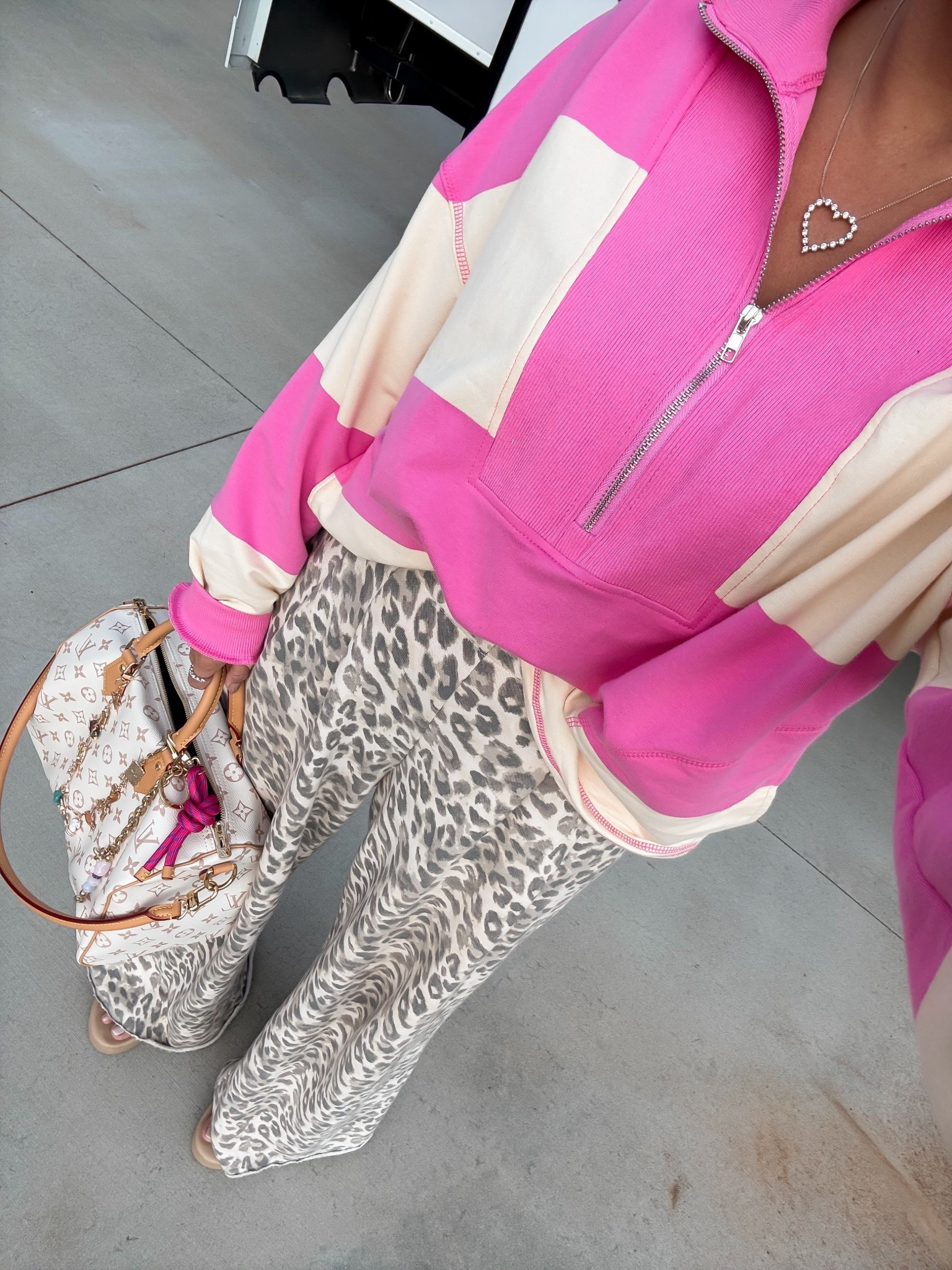 Size small pants 
Size medium Amazon set 

#LTKPetite #LTKFindsUnder50 #LTKTravel