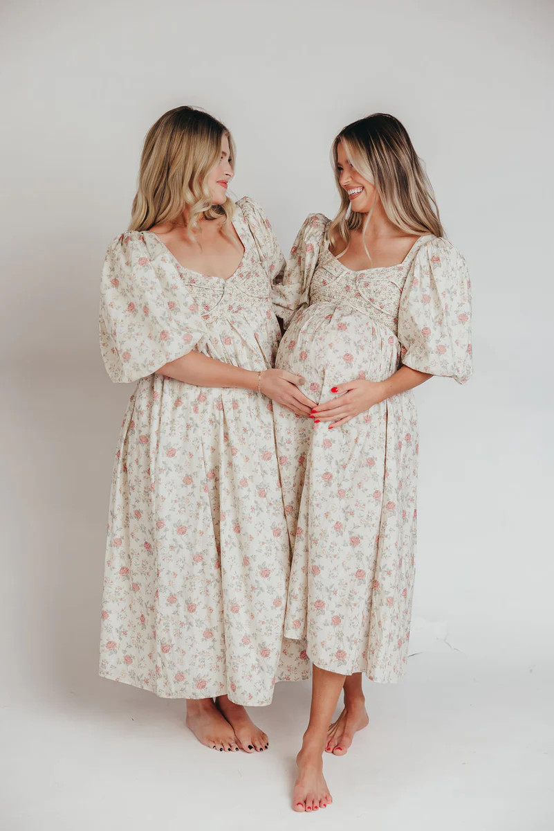 Harlow Maxi Dress in Off-White Floral - Bump Friendly & Inclusive Sizi | Worth Collective