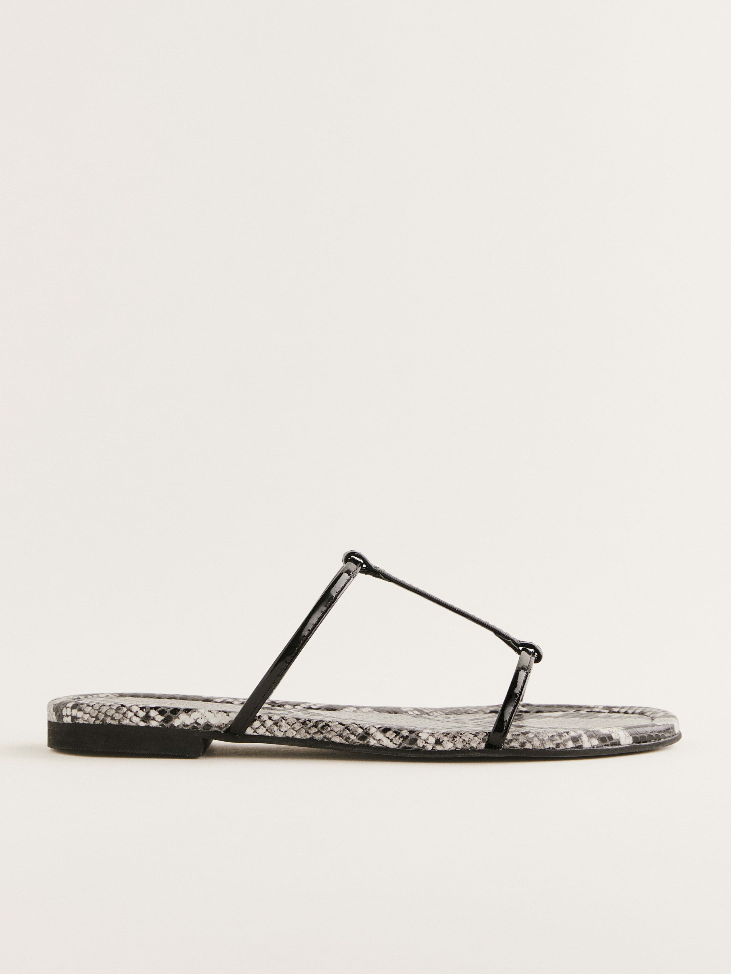 Teagan Flat Sandal | Reformation (Global)